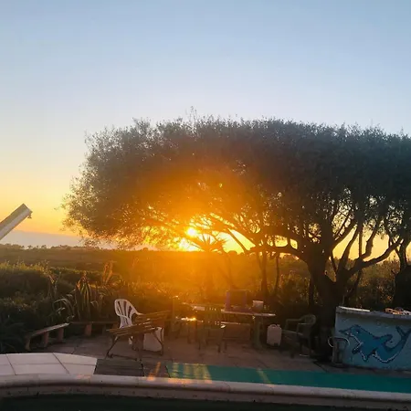 וילה Vue Avec Piscine Et Jardin Arbore *