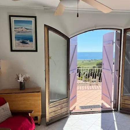 빌라 Vue Avec Piscine Et Jardin Arbore *